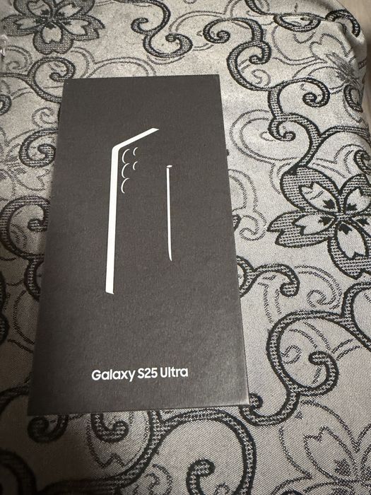 Samsung S25 ultra 512gb