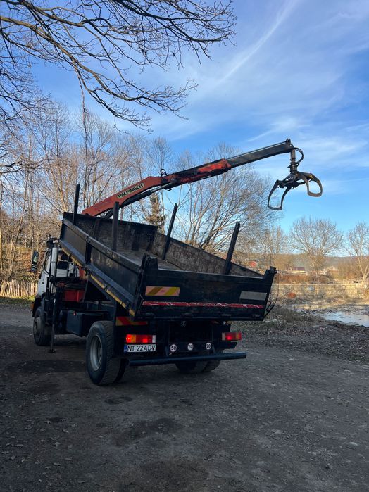 Man 18 tone cu macara forestieră!