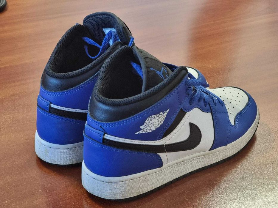 Sneakers Air Jordan 1 Mid (GS) DQ8423 402 Albastru – MARIMEA 38,5