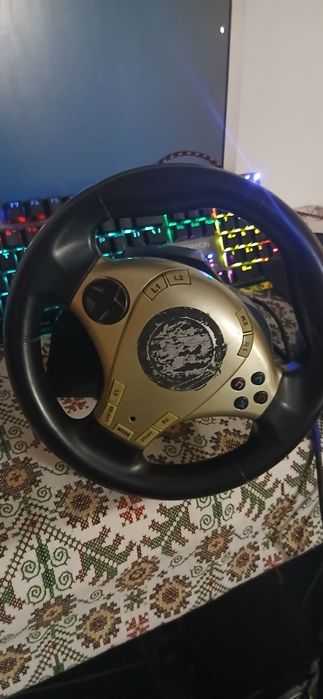 Продаётся руль игровой