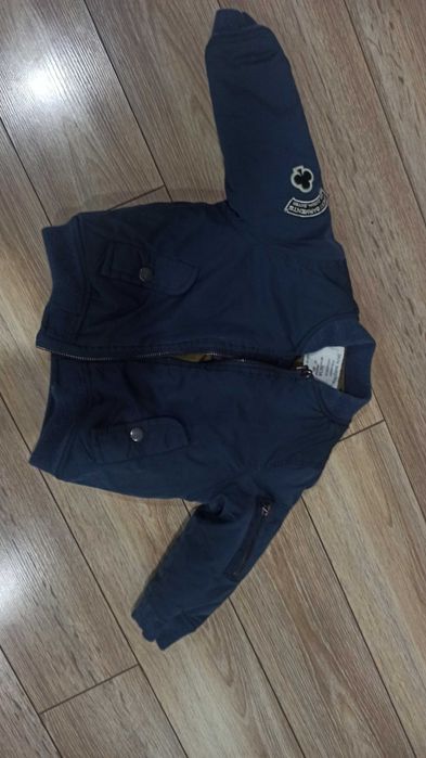 Бебешки якета размер 80 zara topolino