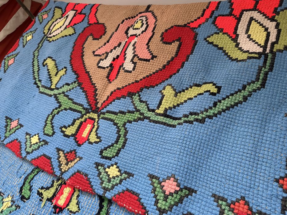 Covor/carpeta cusuta manual