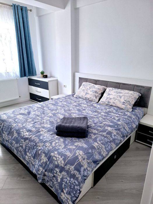 Apartament de inchiriat 3 camere Regim Hotelier
