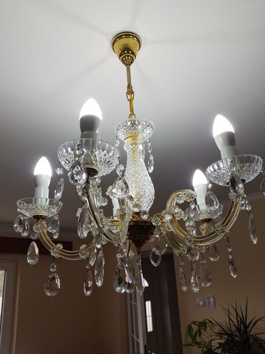 Vand lustra/candelabru cristal