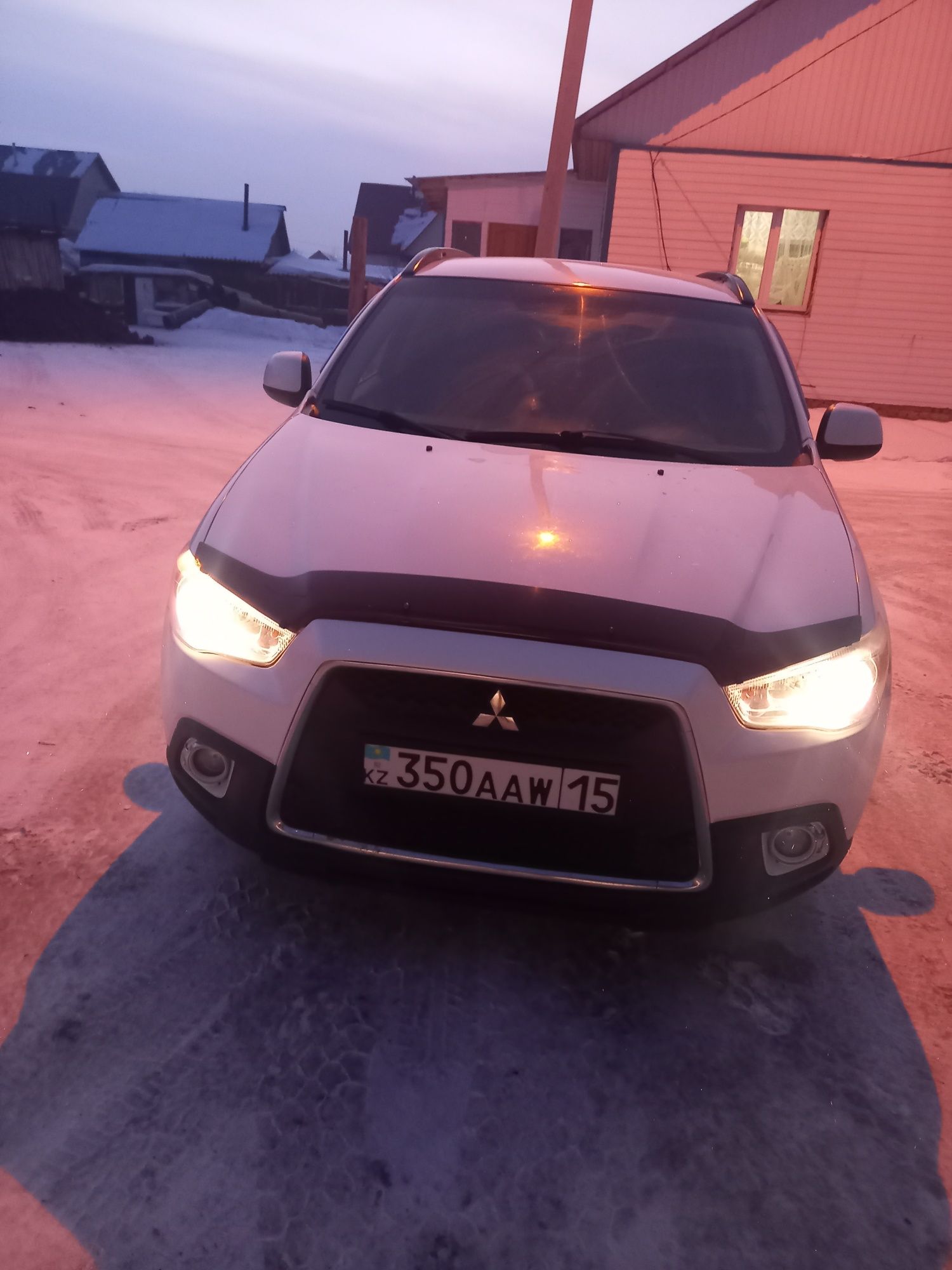 Продам  авто Mitsubishi в хорошем состоянии