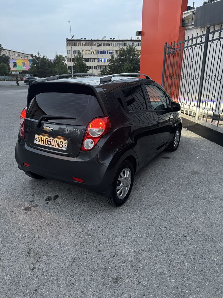 Chevrolet spark 2020