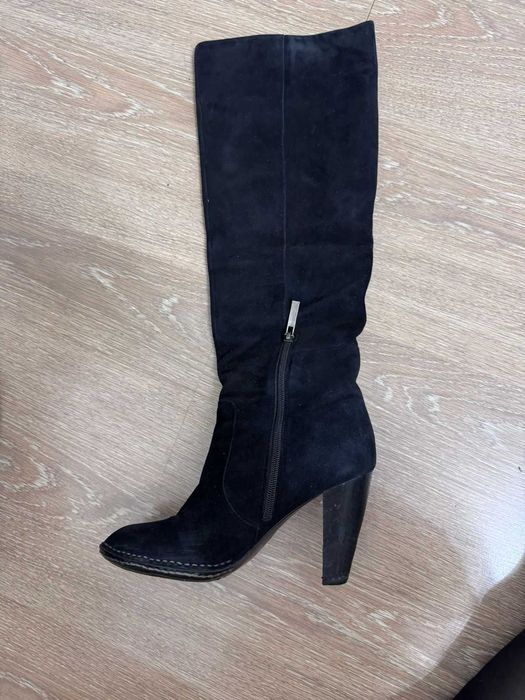 Продам зимние женские сапоги размер 37 из натуральной замши