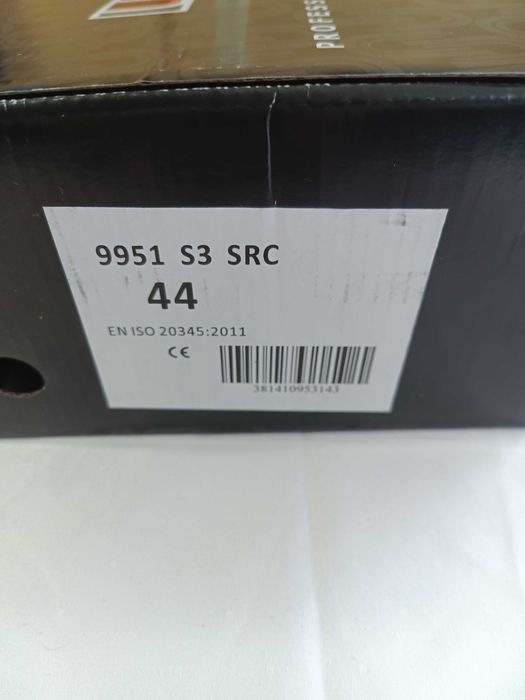 Зимни работни обувки--44 номер