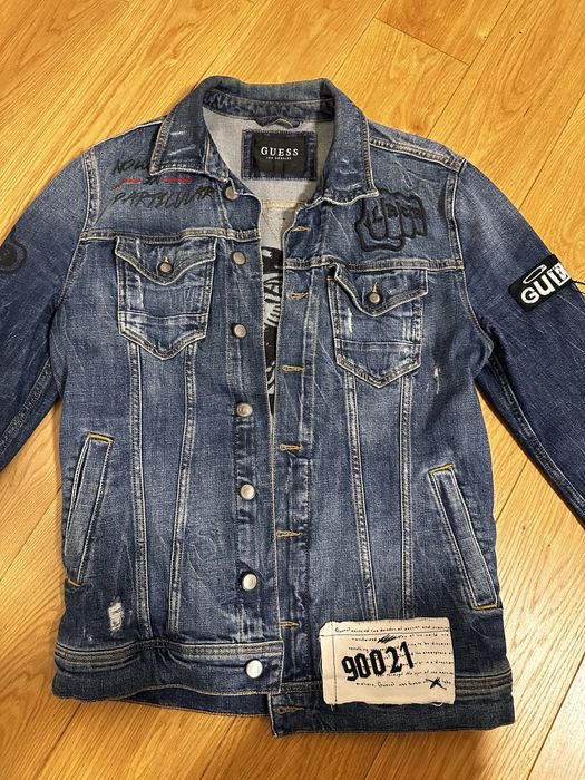 Мъжко дънково яке на маркага Guess