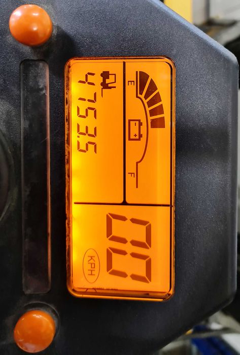 stivuitor Caterpillar 2,5 tone