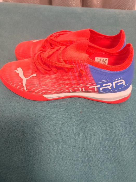 Adidași fotbal/futsal