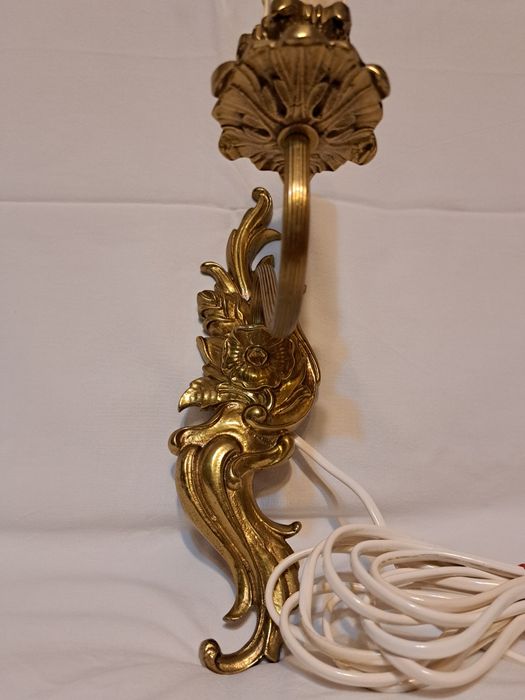 Месингови Аплици за стена