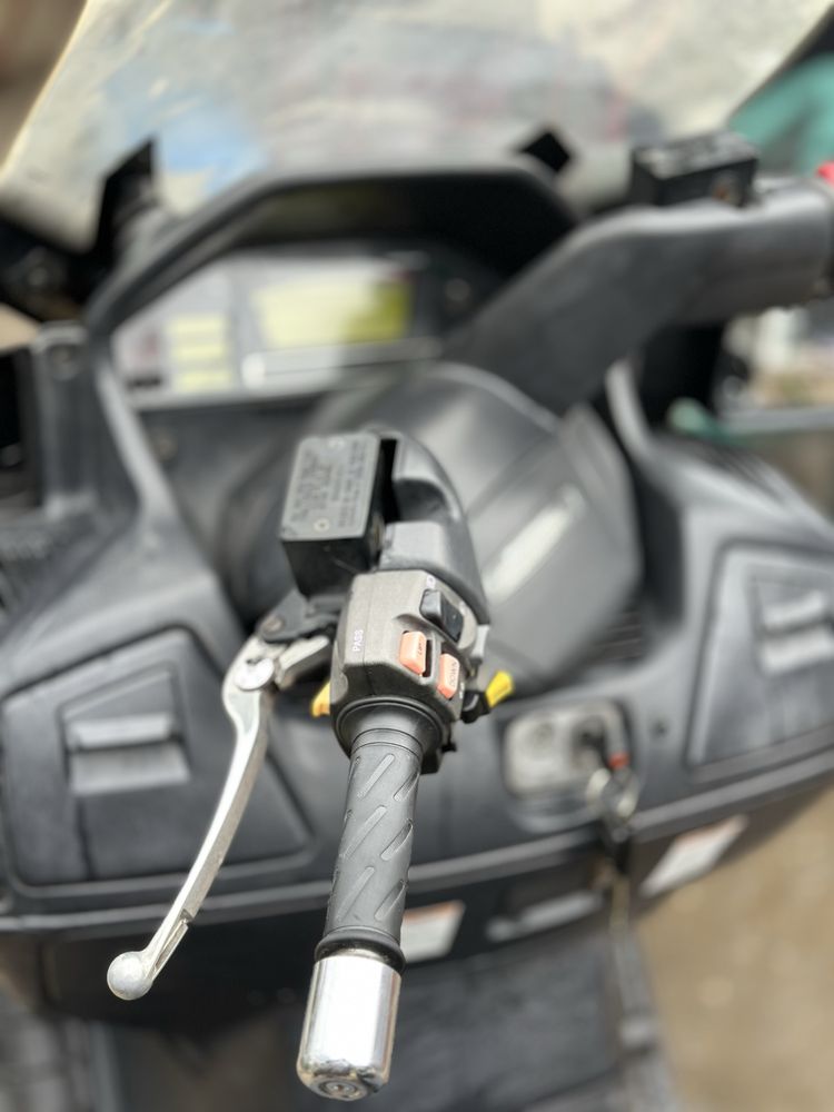 Suzuki Burgman 650 i Executive