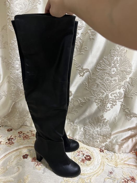 Женские кожаные демисезонные сапоги 37рНовые.Корея