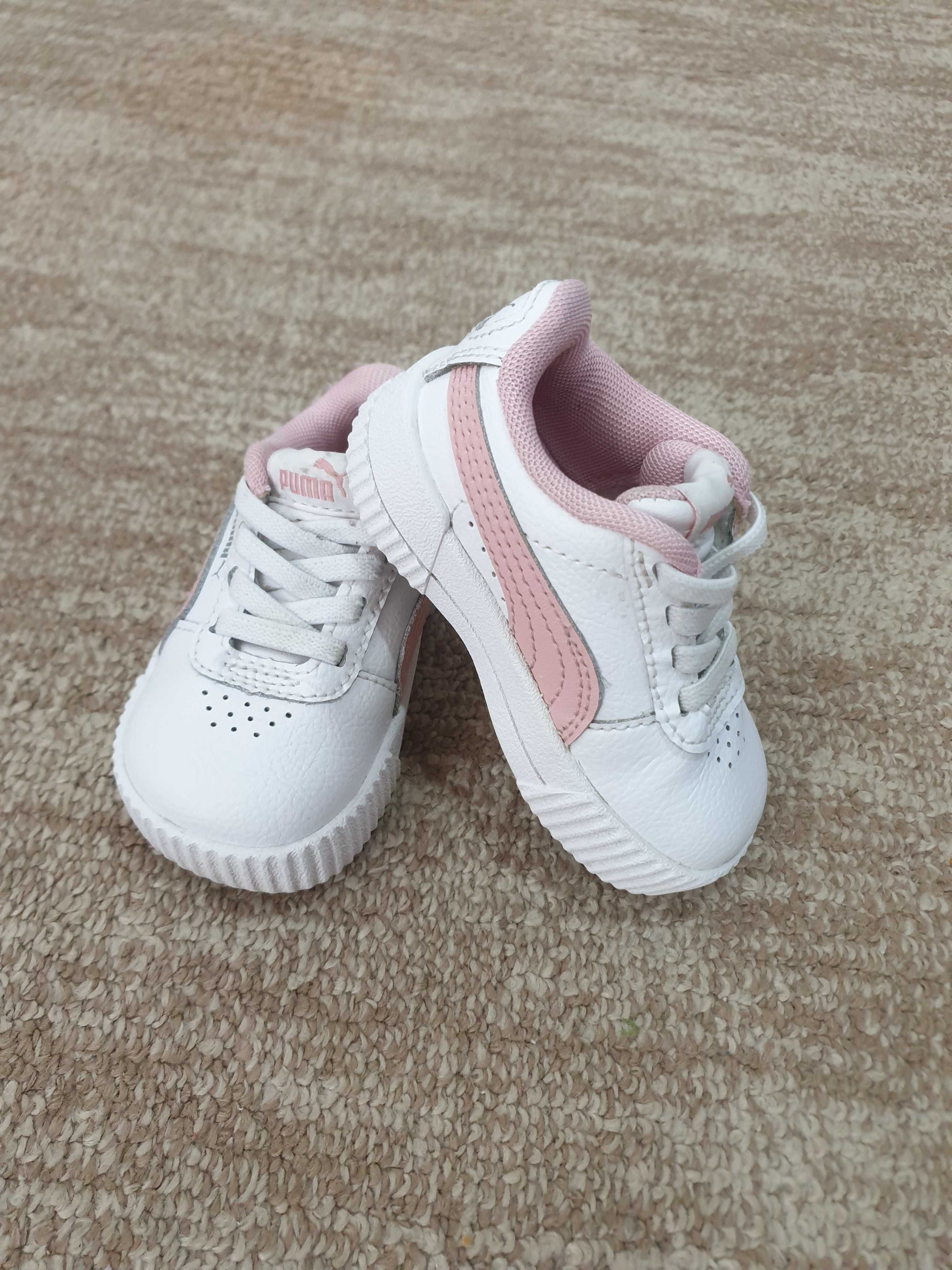 Adidas Puma Carina fetite