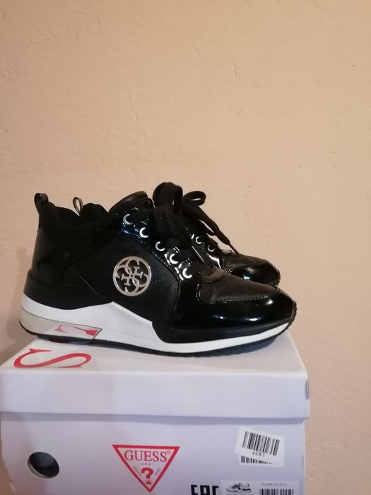 Дамски обувки/кецове GUESS. 100% ОРИГИНАЛНИ