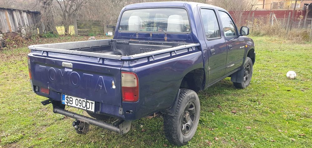 Vand Toyota Hilux