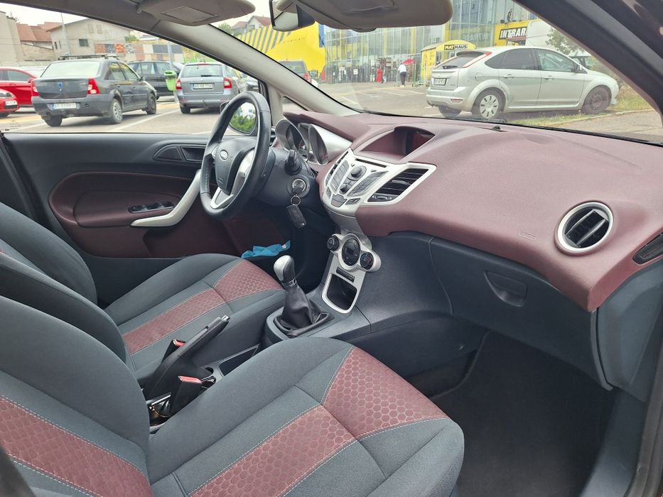 Ford  Fiesta an  2011  model  Titanium