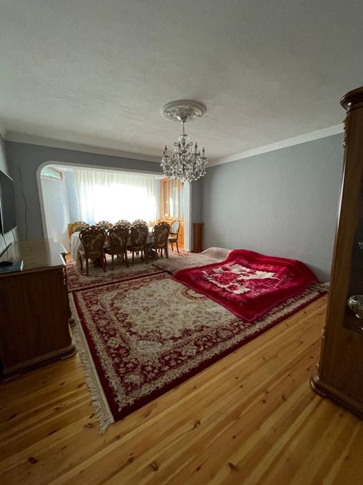 Квартира в юнусабадском районе.