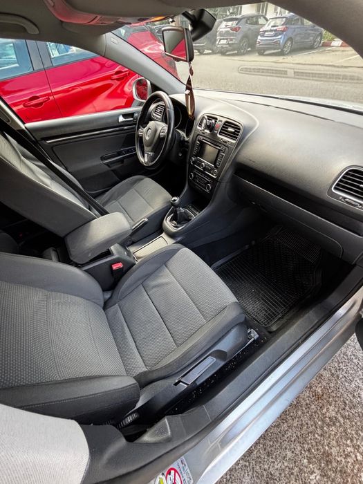Volkswagen golf 6.  1.6 TDI.    Euro 5
