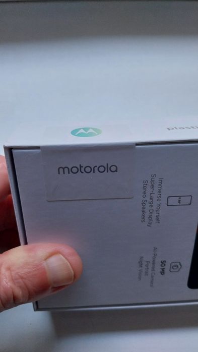 Vand Motorola Moto g06, sigilat, 2 ani garantie