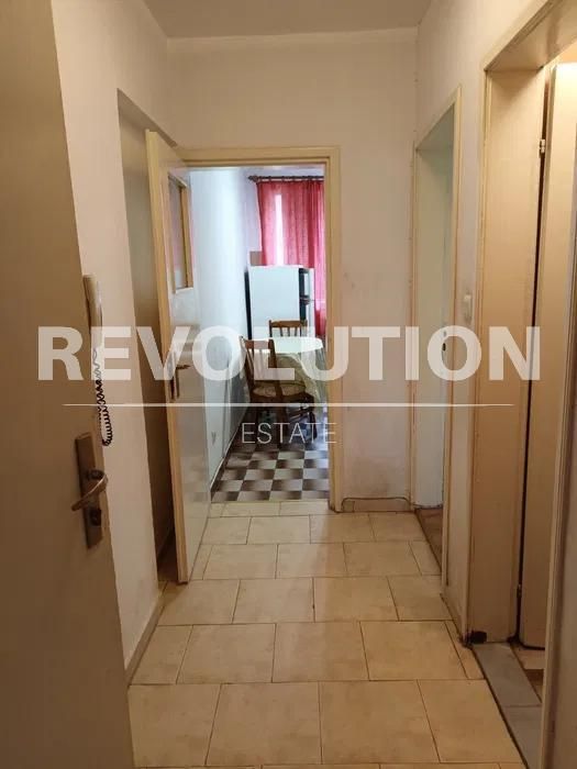 Дава се под наем Двустаен апартамент в Варна, Генералите - 50 кв.м за 350 € - Снимка #4