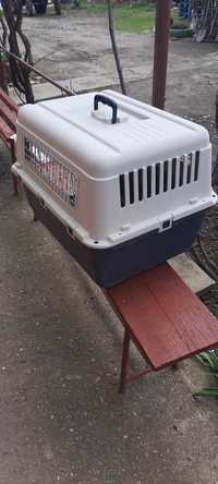 Cușcă transport câini și pisici