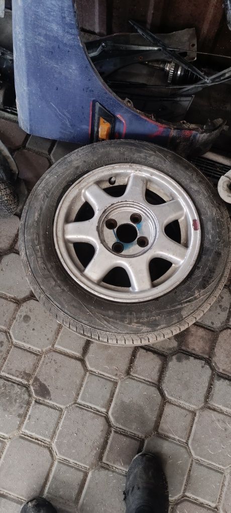 Продам диски с резиной 4 на 100
