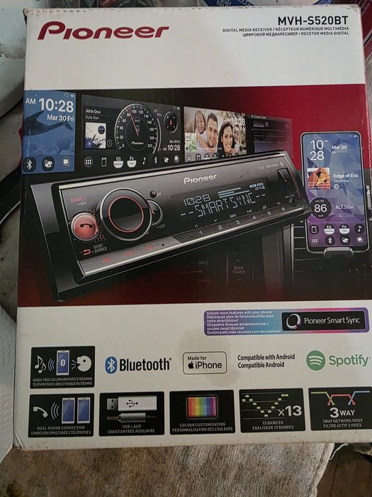 Продам магнитолу Pioneer MVH-S520BT