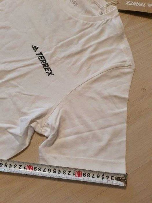 Tricou Adidas Terrex ,nou cu etichete