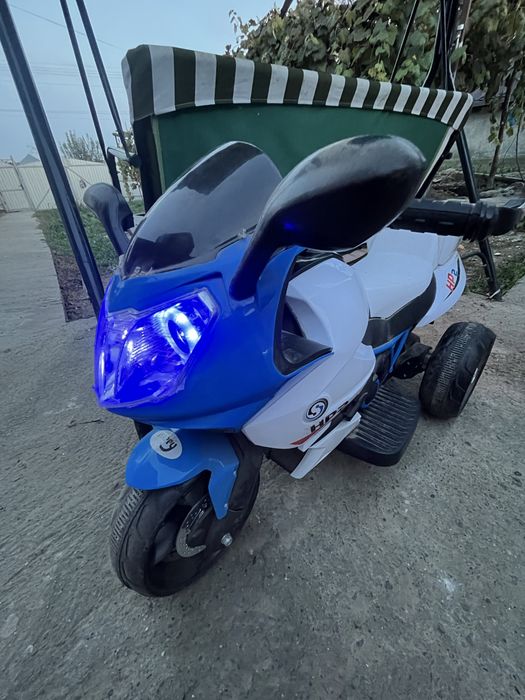 Vand motocicleta electrica