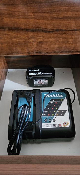 Макита зарядник ва акумлятор сотилади янги ишлатилмаган