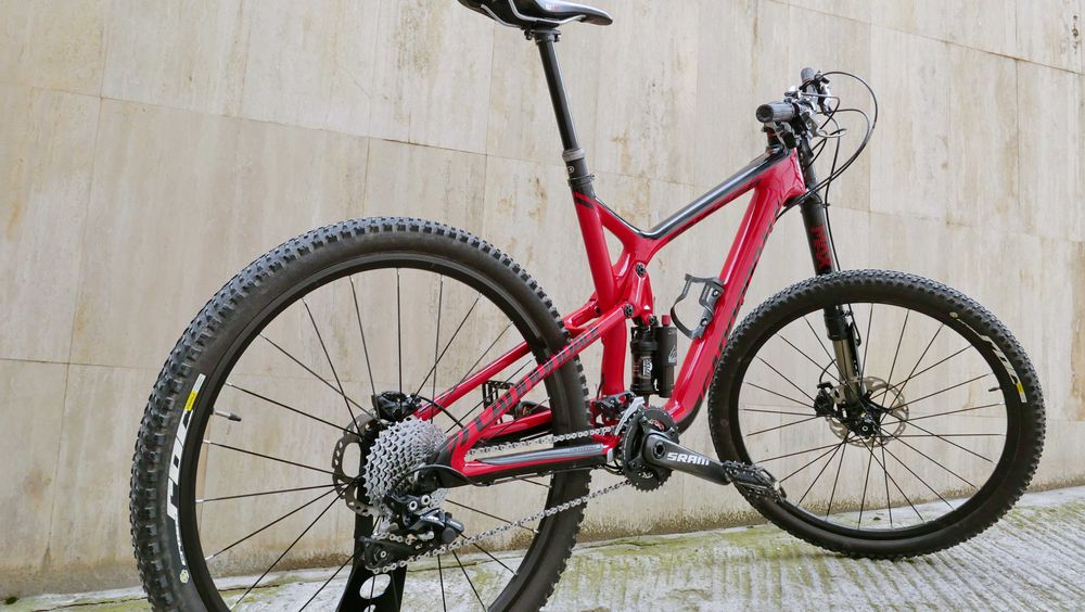 Cannondale Trigger, 27.5, карбон L, Lefty/FOX 140 ход, 2х10 Shimano XT