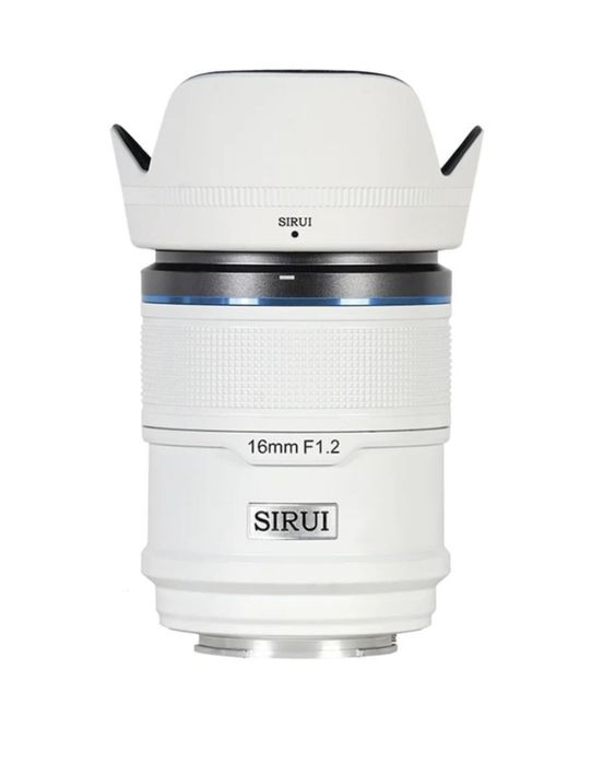 Продам широкоугольный суперсветосильный объектив Siryi  16 mm f1,2