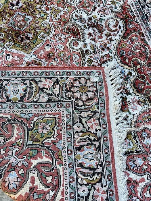 Ръчно Тъкан Копринен