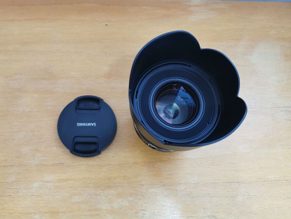 Продавам Samyang 50 mm  f/1.4  II  Fe