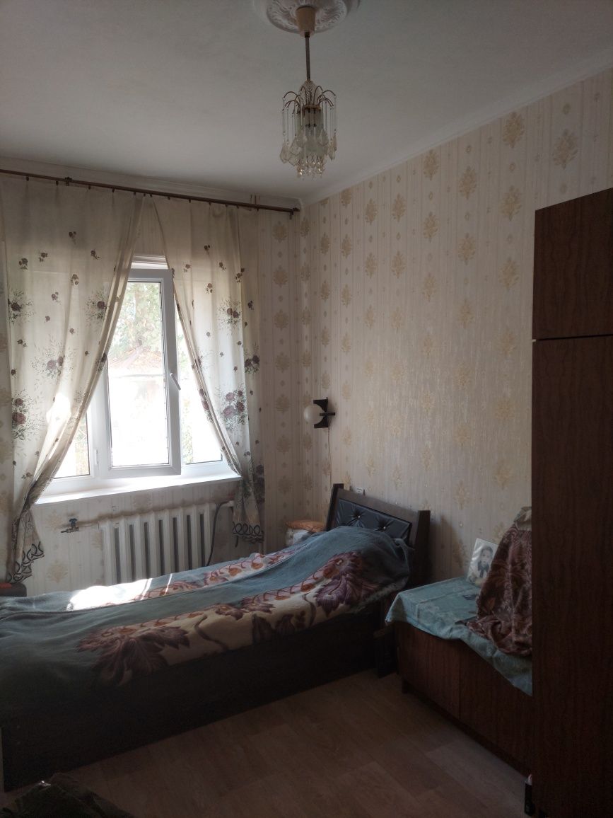 Продаётся 2х+ ком.кв(Авиасозлар 1)