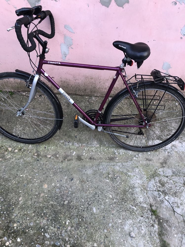 Vând bicicletă DAKOTA