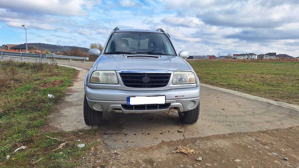 Suzuki Grand Vitara 4x4 ITP valabil pana in octombrie 2026
