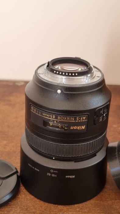 Vând Obiectiv Nikon 85mm f1.8