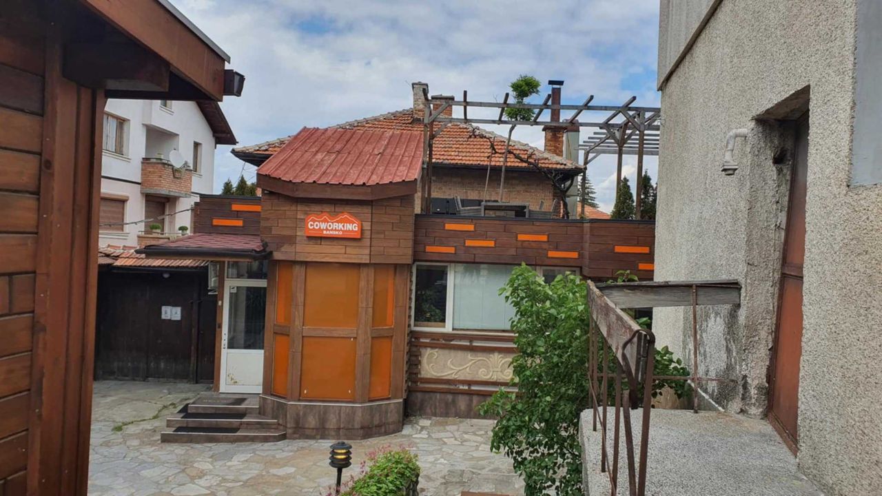 Дава се под наем Заведение в Банско - 70 кв.м за 510 € - Снимка #8