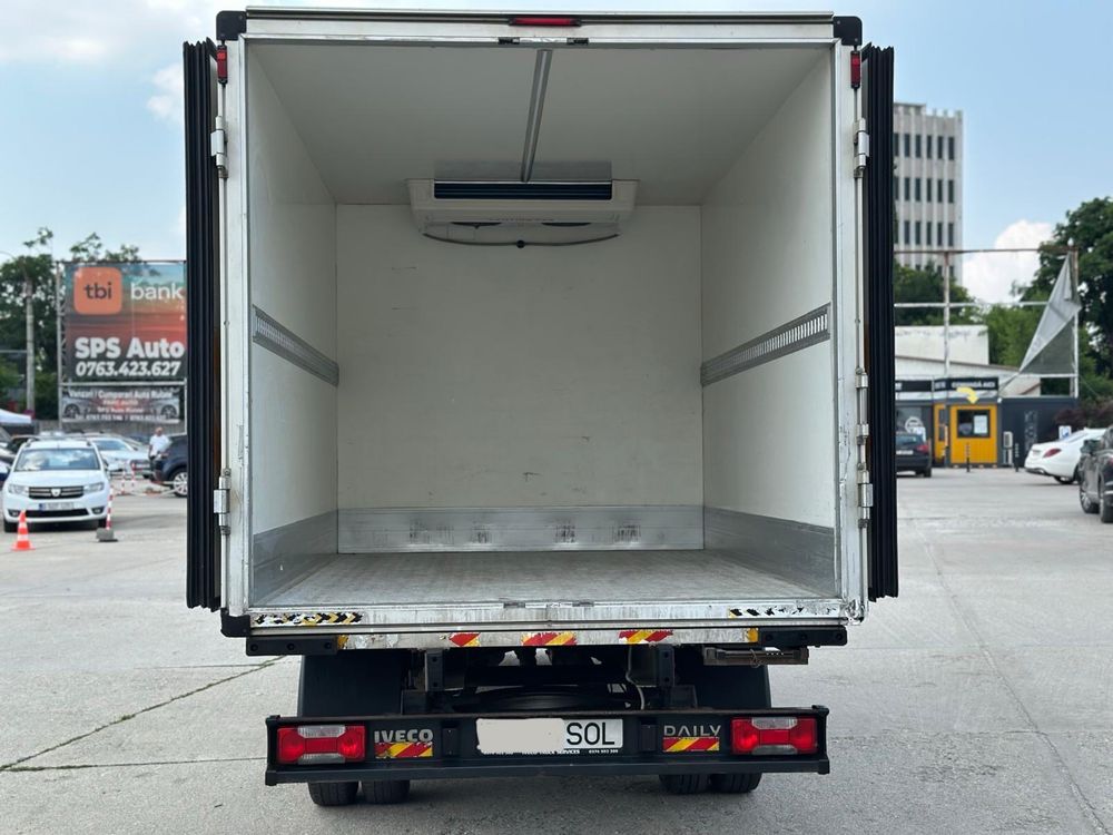 Iveco dalily 2022 refrigerare- congelare/pos finantare leasing/tva ded