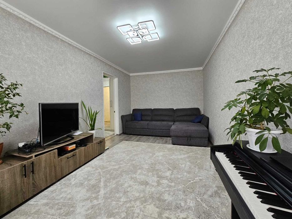 продается 2-х комнатная квартира Тобыл ул. Терешковой