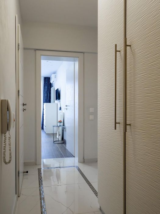 Продава се Двустаен апартамент в София, Манастирски ливади - 75 кв.м за 2867 €/кв.м - Снимка #8