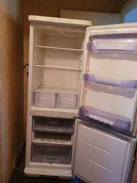 Продам холодильник 2 камерный