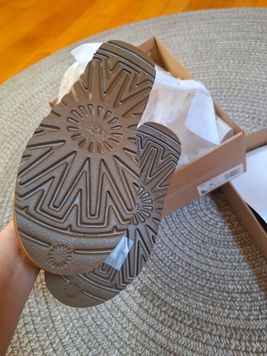 Cizme UGG 36 noi originale