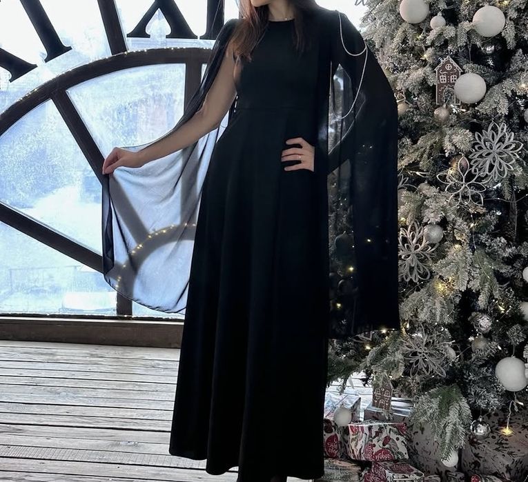 Продам новое платье 44рр.