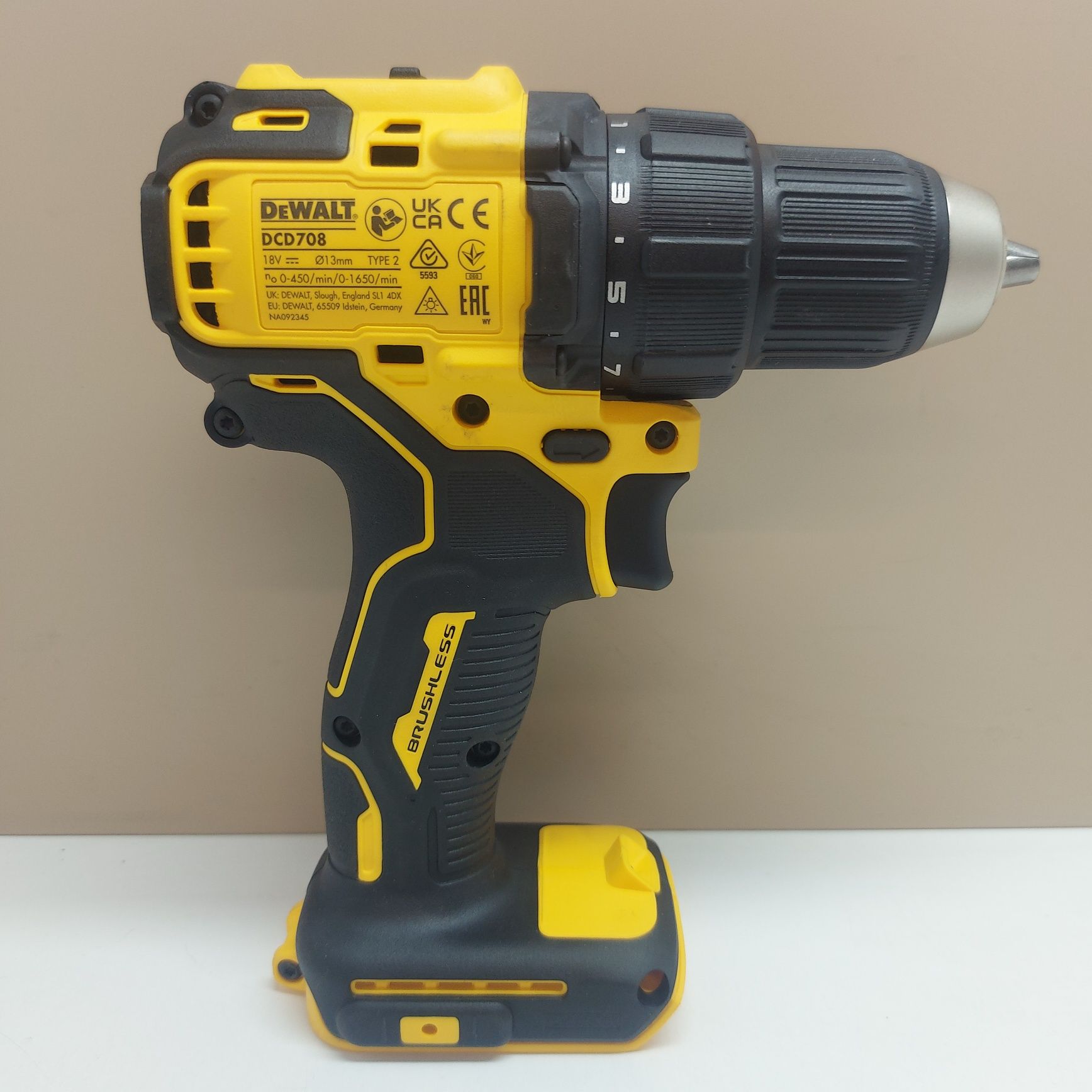 Нов безчетков винтоверт DEWALT DCD708N