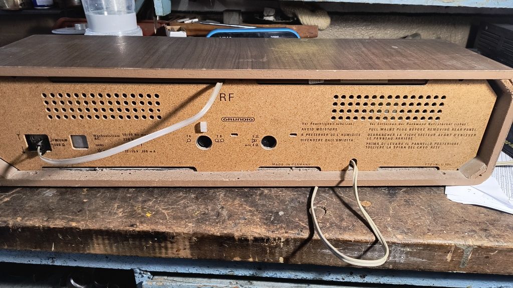 Старо радио Grundig rf 611b