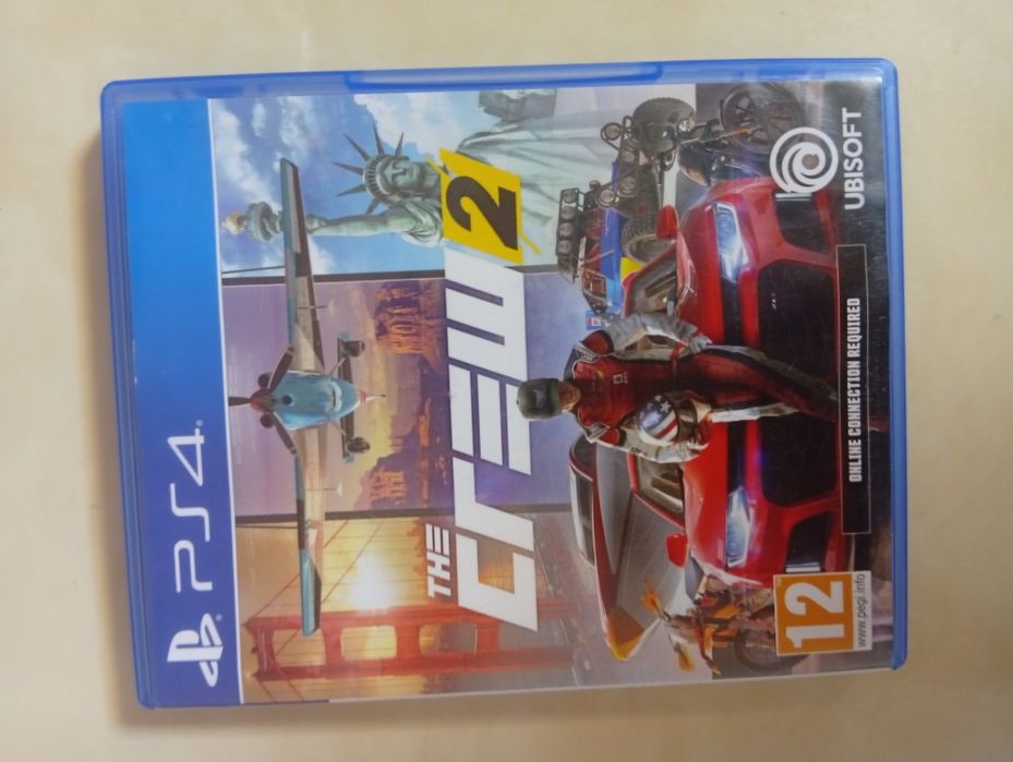Vând the crew 2  ps4
